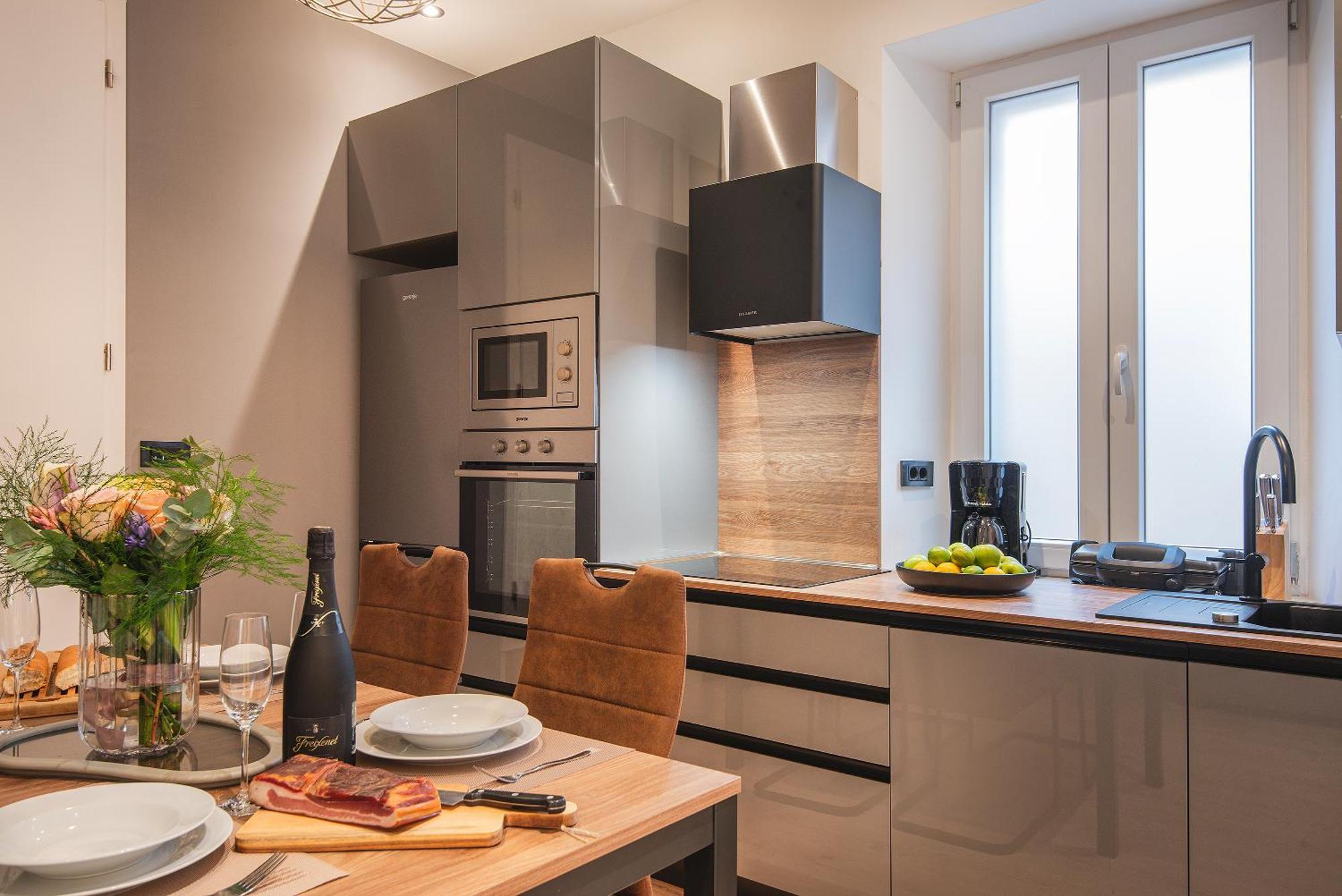 Arta Apartments City Center - With Private Parking Пула Номер фото